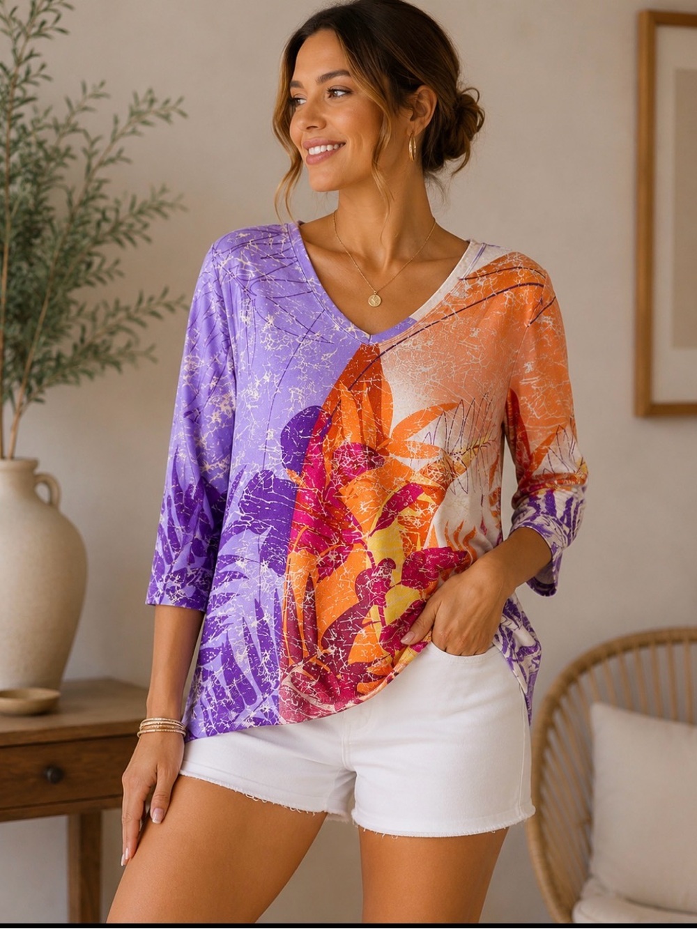 💗🫶 Chico’s Size 3 Tropical Floral V-Neck Knit Top XL Colorful 3/4 Sleeve